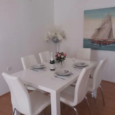 Apartman Sandra *