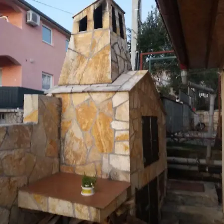 Apartman Sandra *